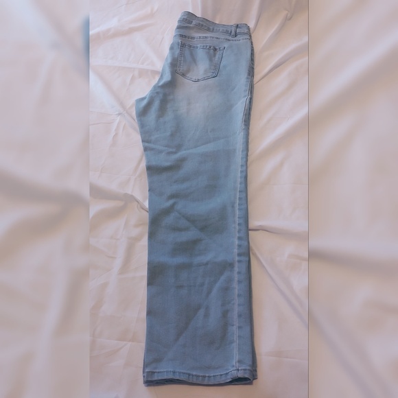 Avenue Denim - Straight Leg Jeans